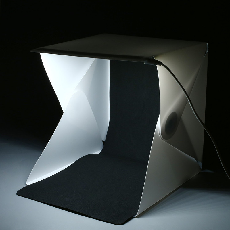 صندوق استوديو تصوير محمول صغير - مراجعة Photography Lighting And Backdrop Kits وسعره